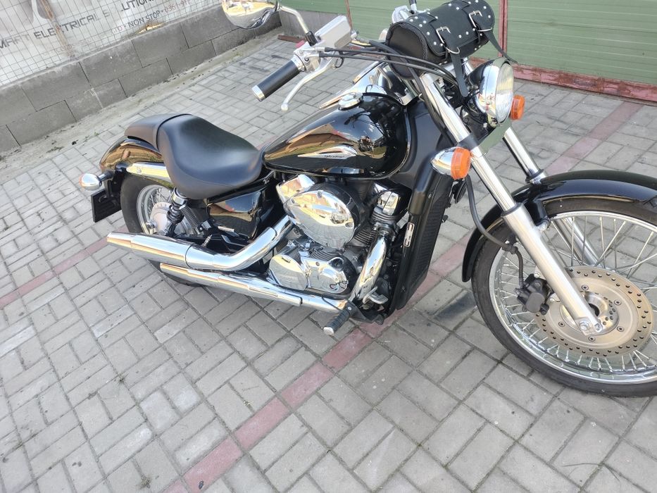 Honda Shadow vt 750