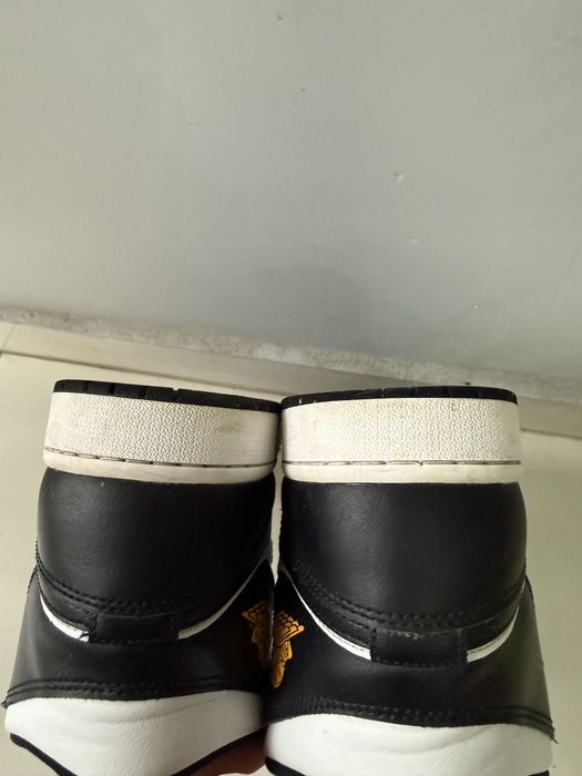 Jordan 1 Mid като нови