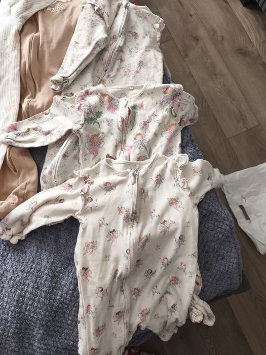 Пакет вещей для девочки 6-9 месяцев