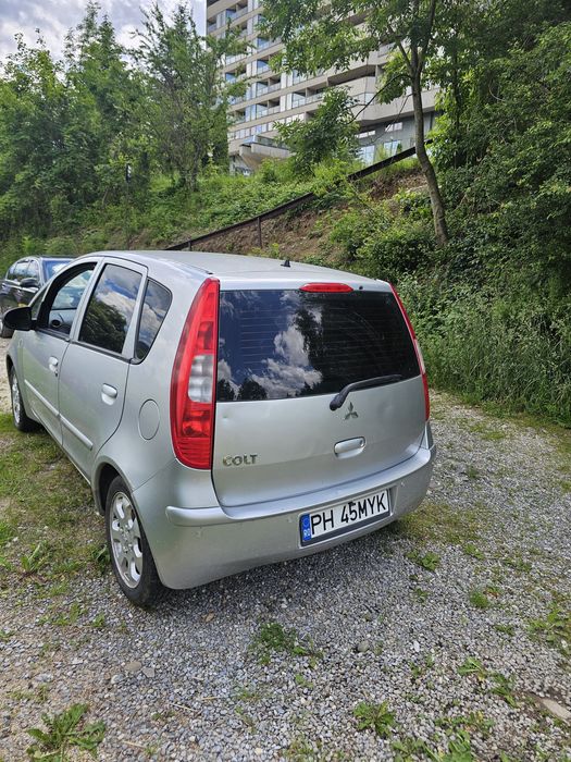 Mitsubishi colt ,benzina plus GPL