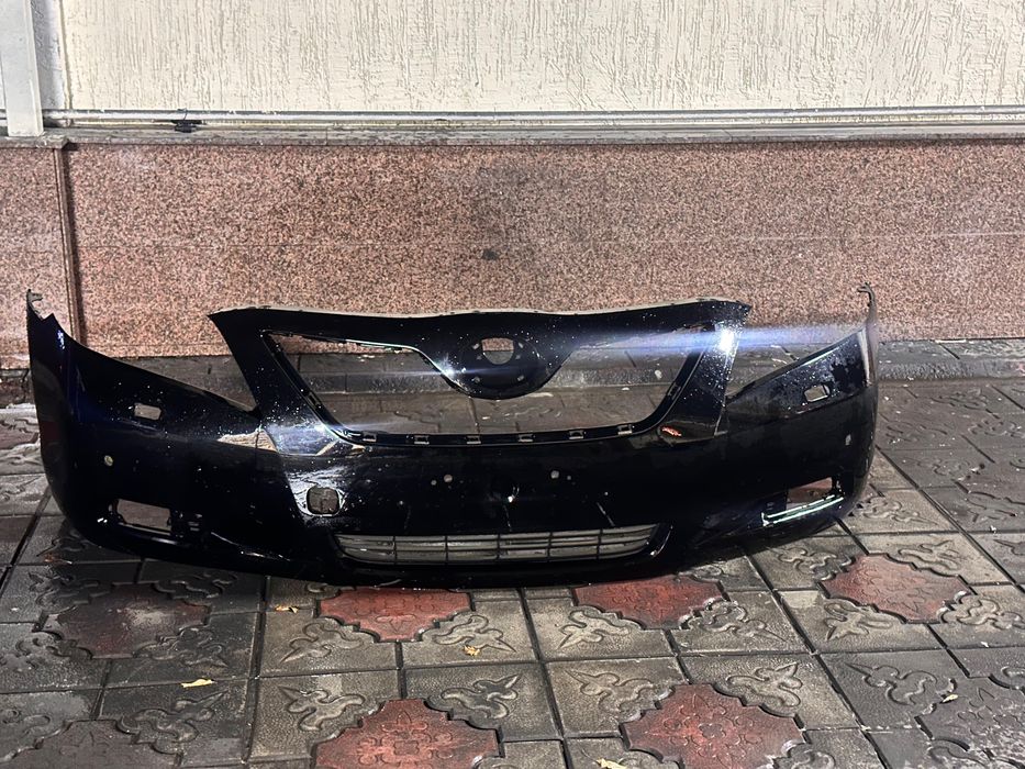 Продам бампер камри