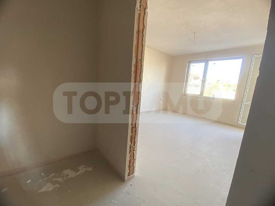 Продава се Двустаен апартамент в Варна, Младост 1 - 57 кв.м за 1667 €/кв.м - Снимка #3