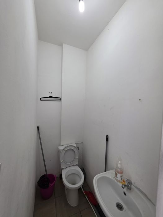 Spatiu comercial