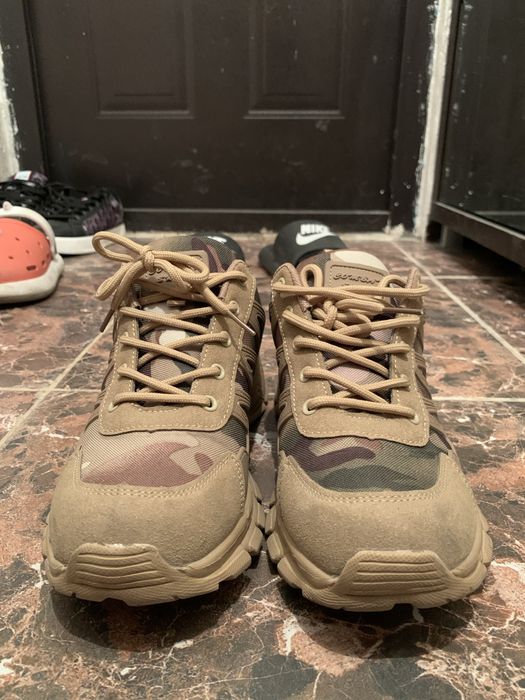 военные кроссовки