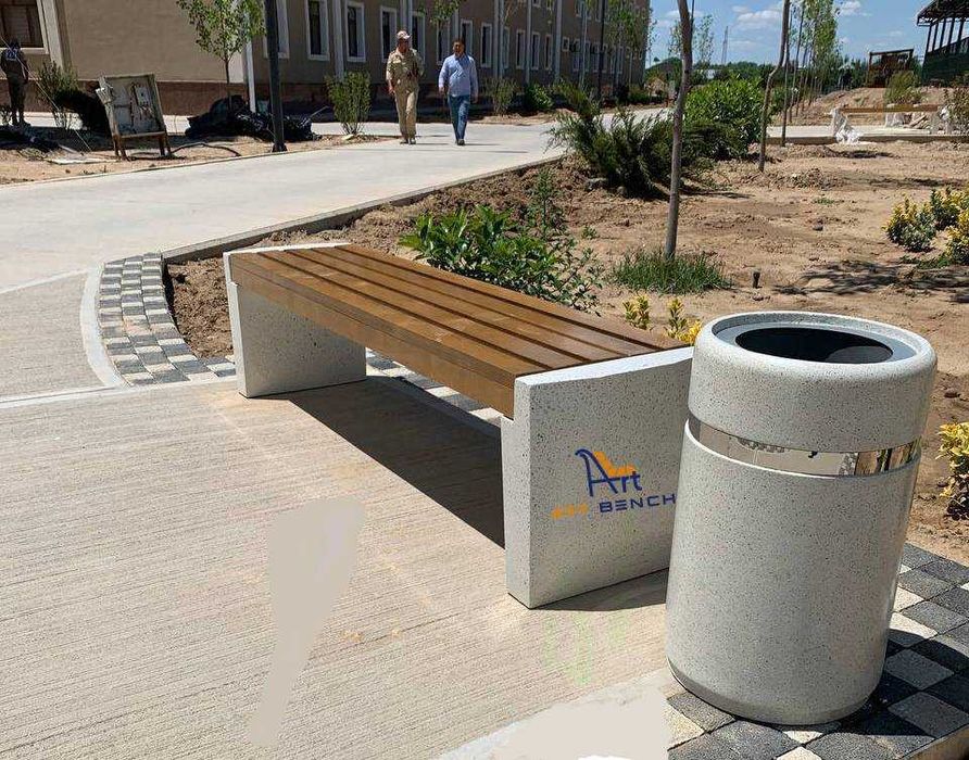 Скамейка мраморная без спинки, урна и лотки