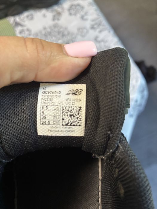 New balance 9060 оригинални 39 номер
