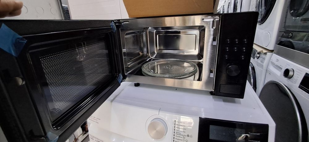 Microunde Amica 20l 900w import GERMANIA Garanție DB135