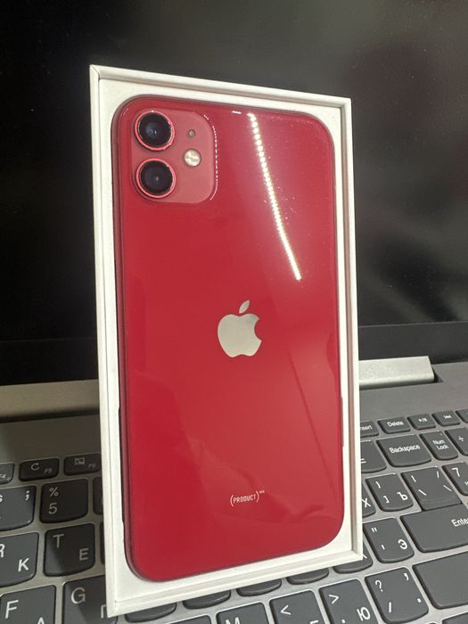 Продам Айфон 11 64GB RED