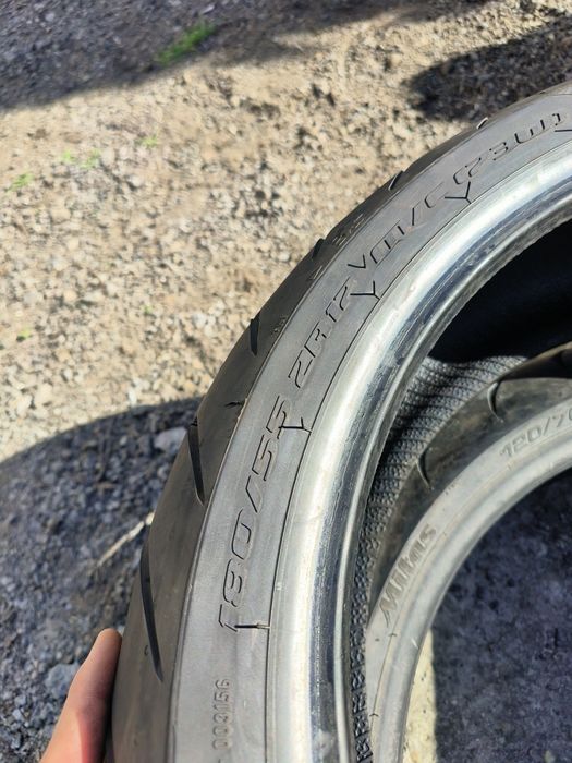 Metzeler Roadtec z8 180/55/17