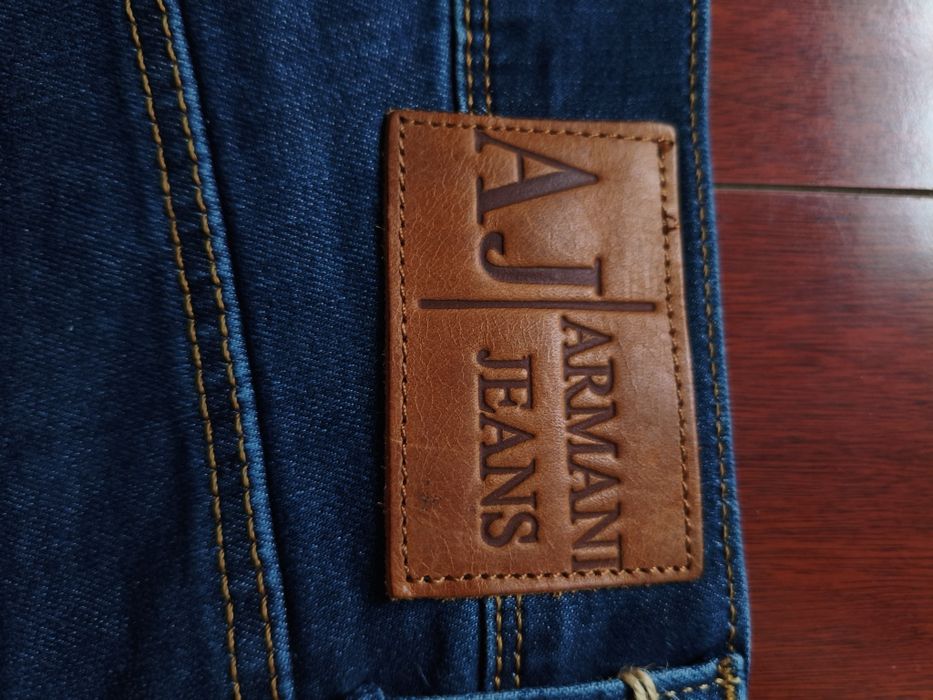 Blugi Armani Jeans