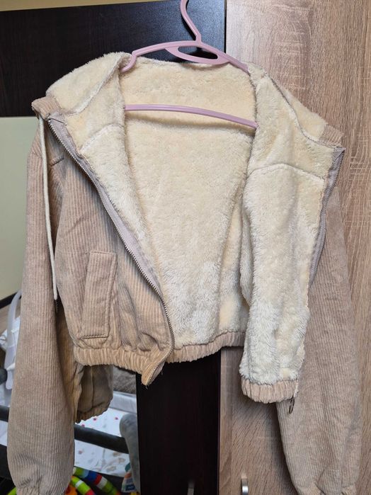 Късо яке размер S