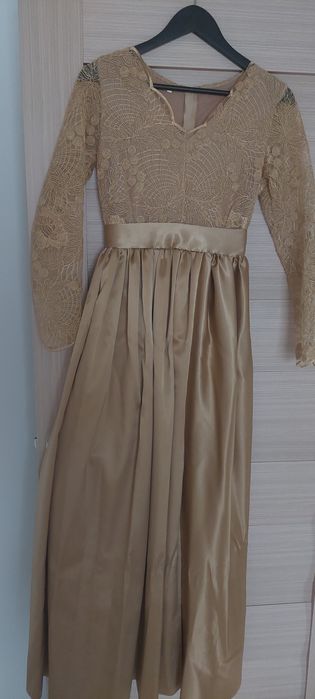 Vând rochie eleganta