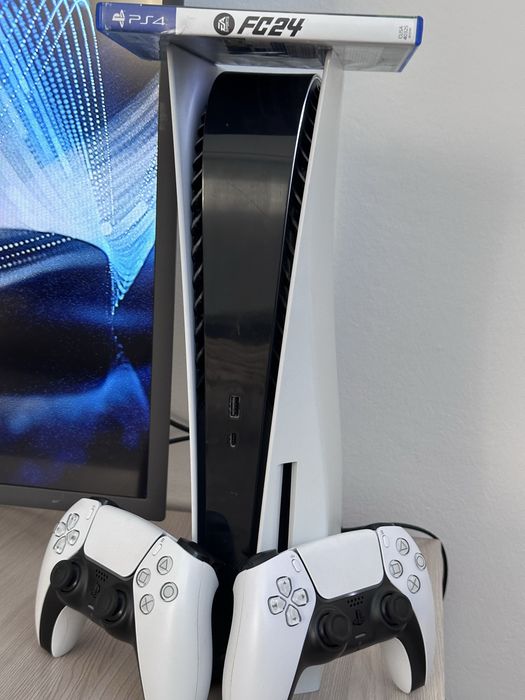 PS5…….