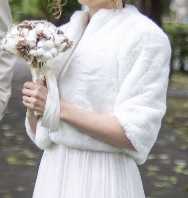 Bundita rochie mireasa