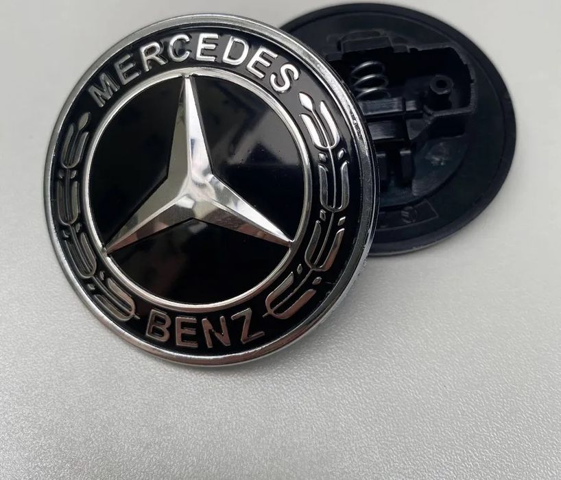 Emblema Capota  negru/fullblack 57mm Mercedes Class A C E S CLA