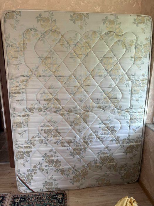 Матрак за спалня