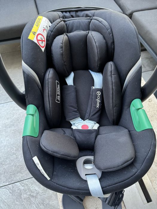 Scoica auto Cybex Aton S2 i-size + adaptor pt carucior Cybex