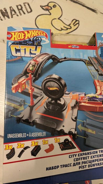 Hot wheels играчки