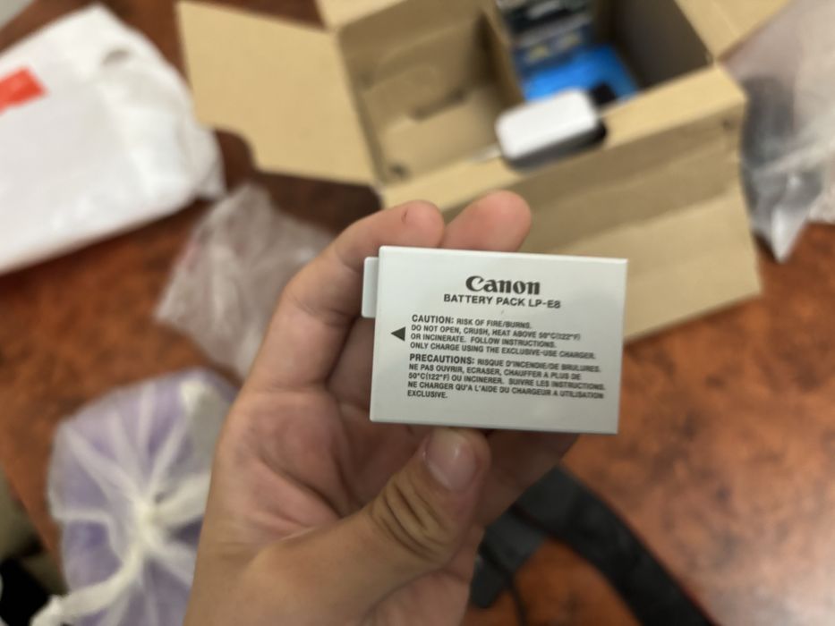 Продам фотоаппарат Canon