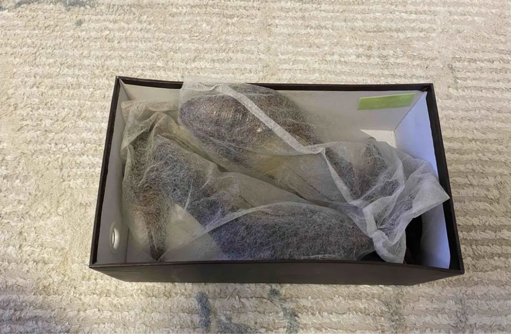 Продам туфли новые