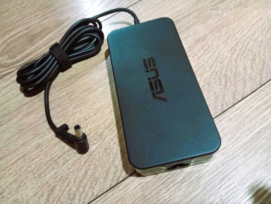 Блок питания ASUS зарядка