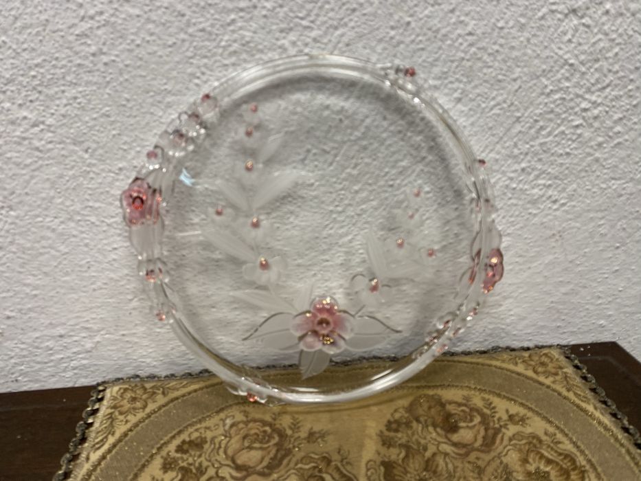 Голям поднос цветен кристал релефни орнаменти Германия 1960