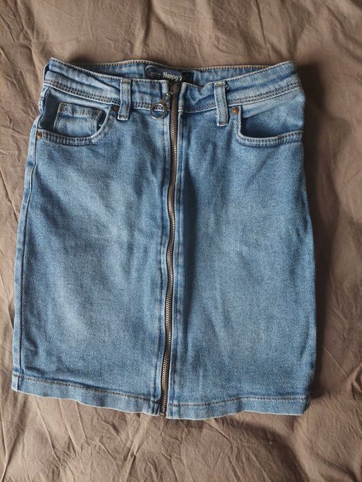 Дънкова пола с цип