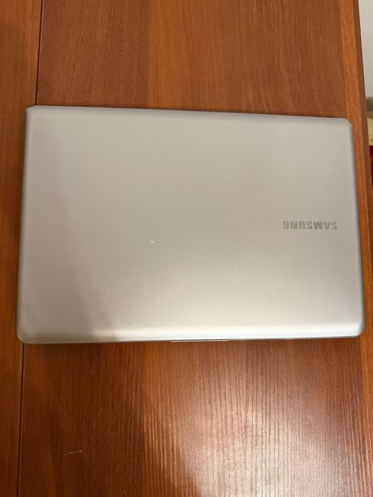 Ультрабук Samsung