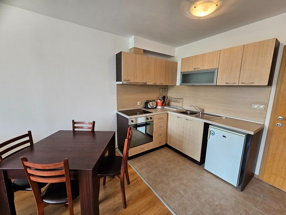 Продава се Двустаен апартамент в Разлог - 56 кв.м за 1036 €/кв.м - Снимка #4