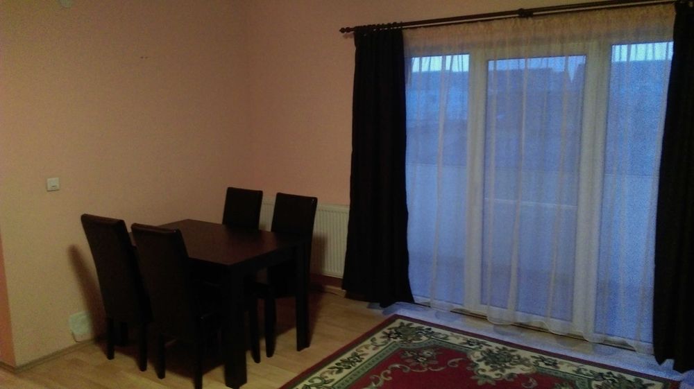 PF inchiriez apartament cu 2 camere in Floresti, str ioan Rus, nr 76