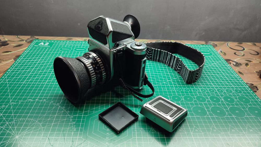 Pentacon SIX + 80 мм.  + аксессуары