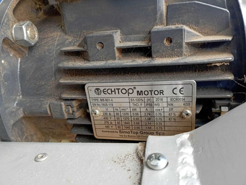 Моторни чупачка за черупкови, пръскачка, коса, мини трион, ермомелка