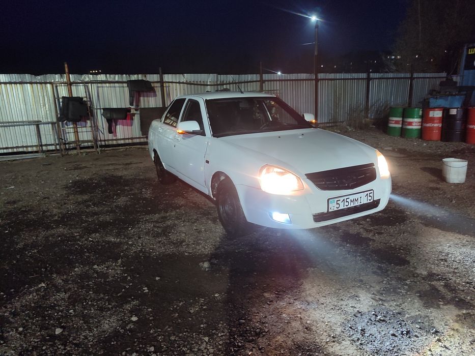 Продам Приору срочно