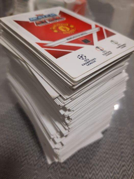 Карти на футболисти Match attax