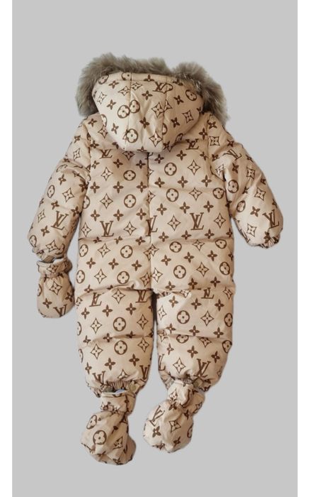 Зимний комбинезон