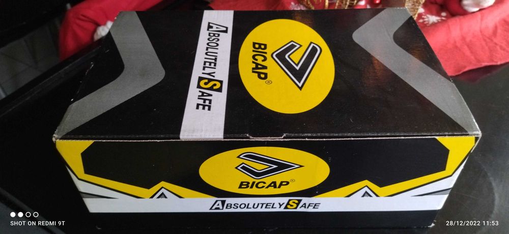 Работни обувки номер 40, нови