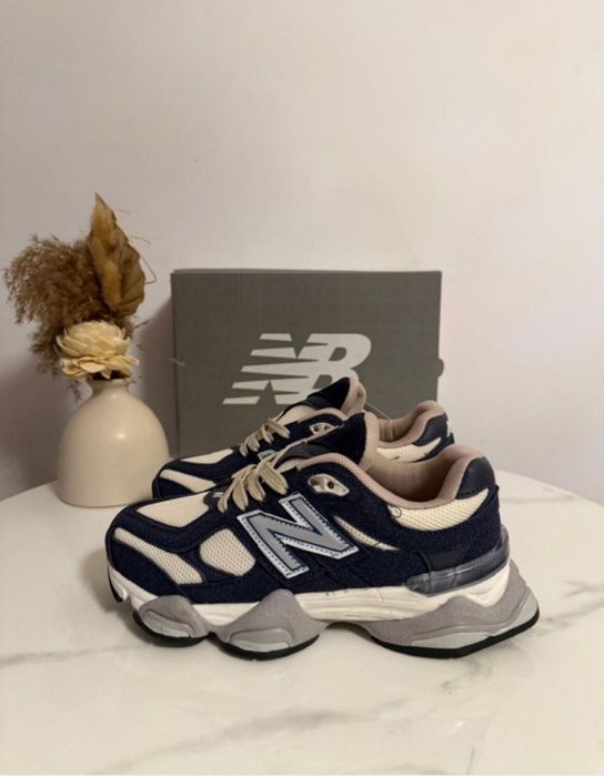 New Balance 9060 Crem
