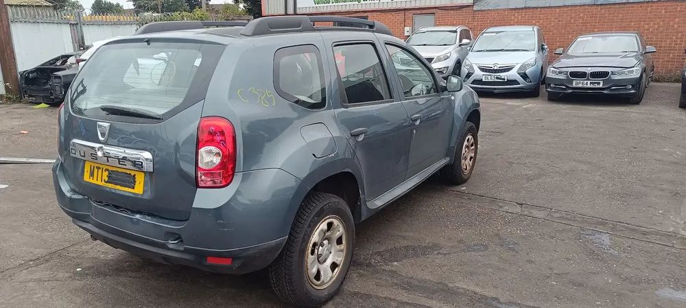 Dezmembrari / Dezmembrez Dacia Duster 1.5 DCI K9K896 cutie viteze manuală cod culoare TEFAA
