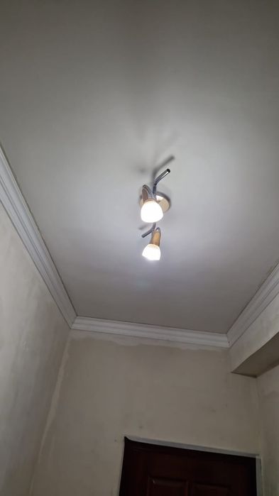 Люстра 2 шт и бра 1 шт