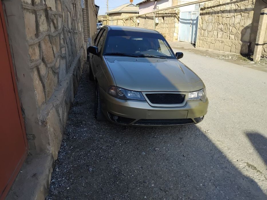 Машина срочно сотилади