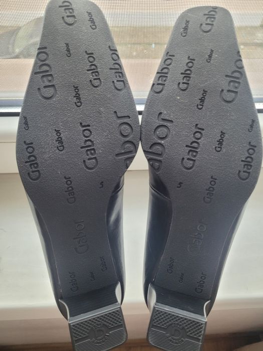 Pantofi noi GABOR din piele naturală nr 38