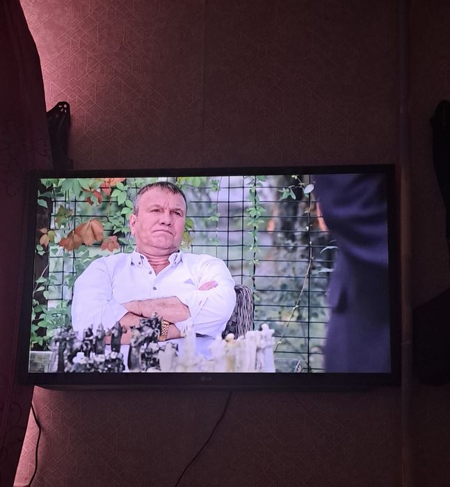 Смарт тв lG продам