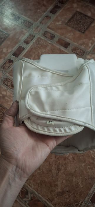 Продам шлем для каратэ