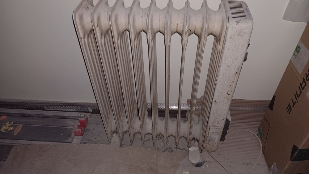 Електрически Печки и Радиатори с Термостат