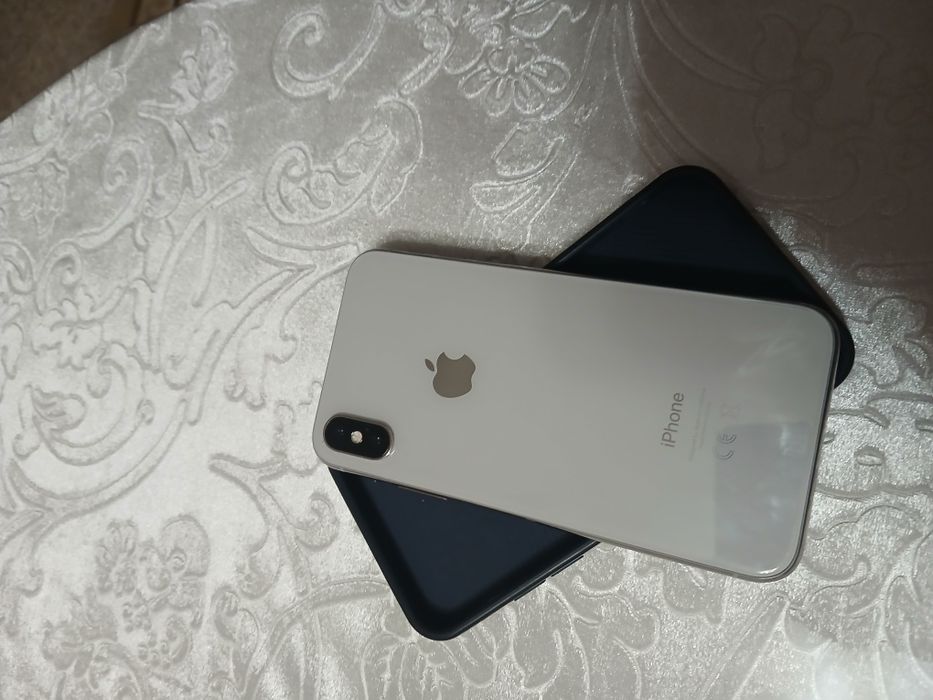 IPhone Х 64Гб фейс есть