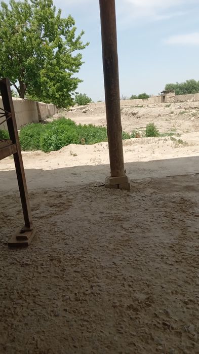 Navoiy, Karmana Tumani, Yangiobod MFYda, 14 sotixli uy sotiladi