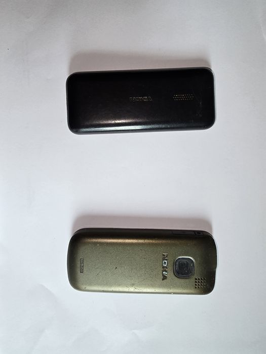 Doua telefoane Nokia vechi