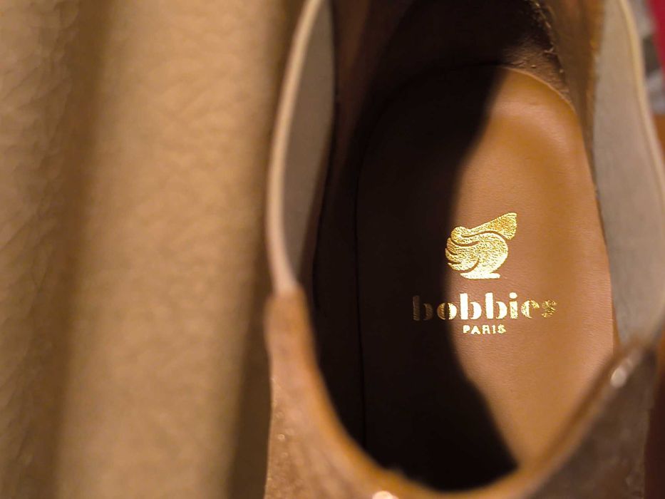 Ghete dama Bobbies aurii marime 37