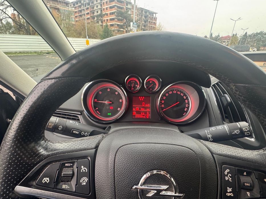 Opel Zafira Tourer OPC 2.0 ctdi 177cp
