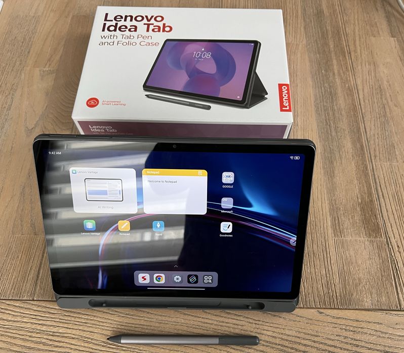 Tableta Lenovo Idea Tab M11” 8GB/128GB + pen + folio